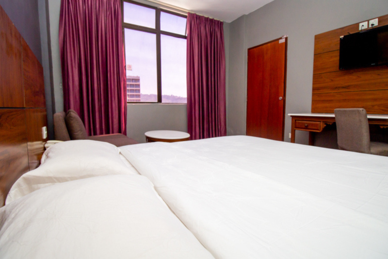 Unwind in our Superior Queen/Twin Room at Langgura Resort, Langkawi. Featuring cozy bedding, contemporary furnishings, and a tranquil ambiance, it’s the perfect retreat for guests seeking comfort after a relaxing day by Cenang Beach.